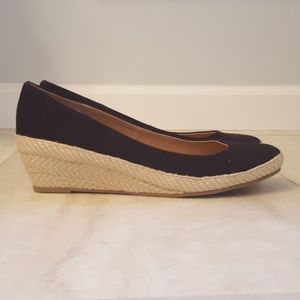 American Eagle Espadrilles wedges 7.5